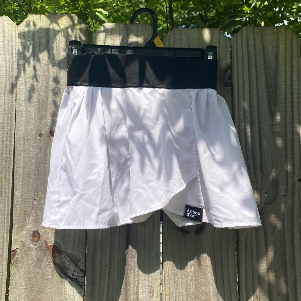 Justice White and Black Athletic Skort